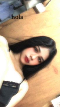 Luna, 23, Philippines