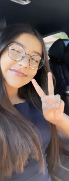 Vallery, 18, United States