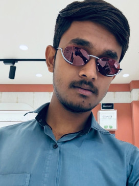 Maulik, 21, India