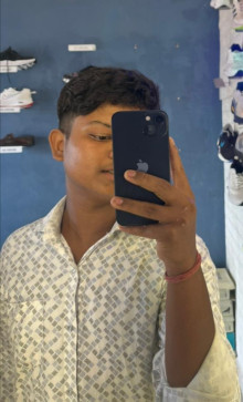 Vickyy, 18, India