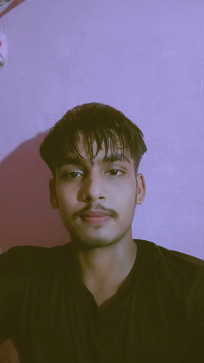 Tanish, 18, India