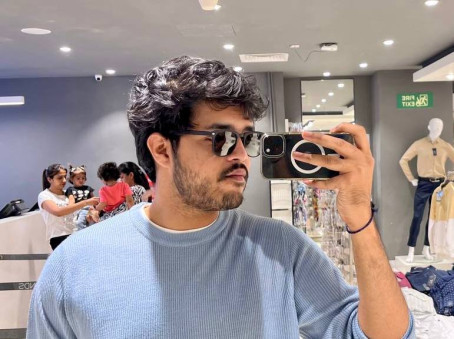 Pratik, 22, India