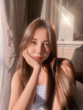 Camille Dela Pentil, 25, Philippines