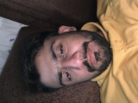 Fais, 30, India