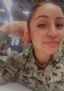 Anna, 28, United States