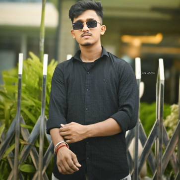 Raju, 24, India
