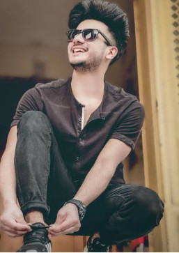 SR SWAGERS, 18, India