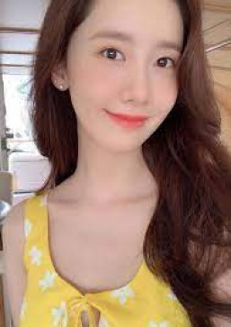 Yoona, 35, South Korea