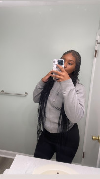 Desii, 19, United States