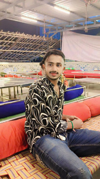 Mo Armaan, 20, India