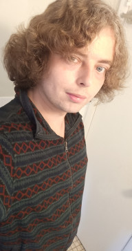 Matthew Maddox, 18, United States