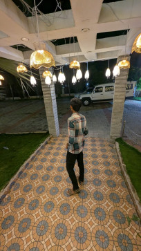 Vaseem Khan, 18, India