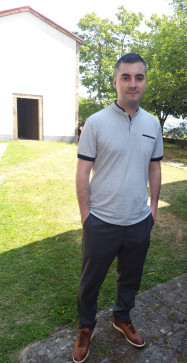 Alberto, 31, Spain