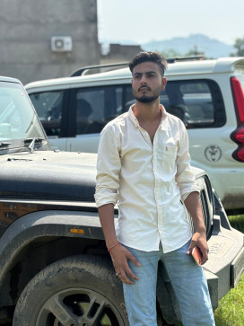 Raj Rohila, 18, India