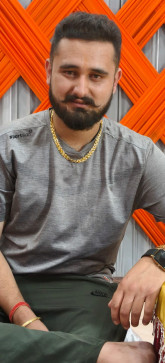 Harry, 25, India