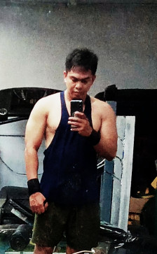 Mar Mar, 33, Philippines