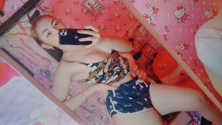 Broken Sorrow, 21, Philippines