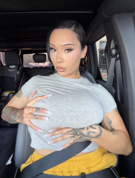 Destini, 28, United States