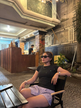 Lessia, 33, Philippines