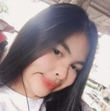 Rich Marielle M De O, 18, Philippines
