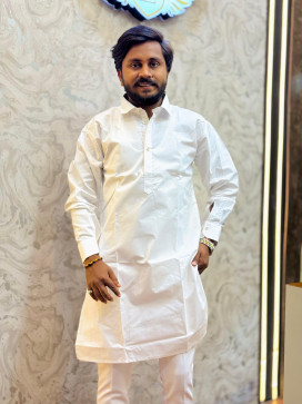 Rushikesh, 22, India