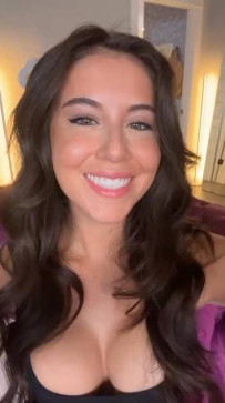 Victoria, 30, United States