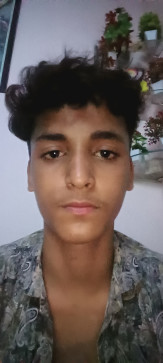 Ysjs, 18, India