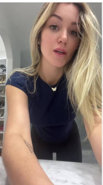 Rose, 30, Japan