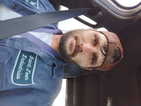 Mr Awesome, 32, United States