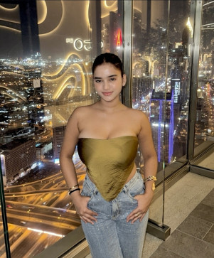 Ananya Sharma, 20, India