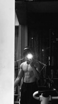 X_omii_X, 19, India