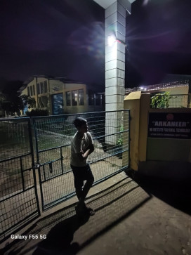 Amit Chakraborty, 19, India