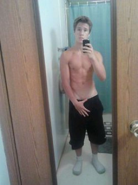 Kyden, 18, Canada