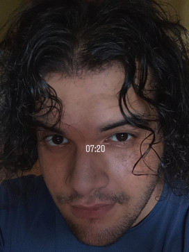 Harou, 19, Algeria