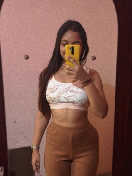 Kanika, 23, India