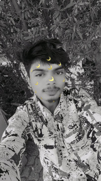 Karan, 20, India