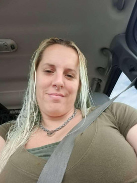 Katie Jane, 18, United States