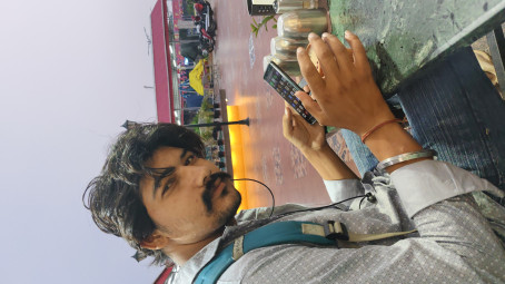 Ecom Express, 18, India