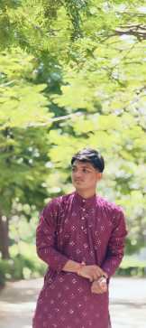 Himnish Parmar, 18, India
