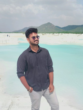 Yash, 22, India