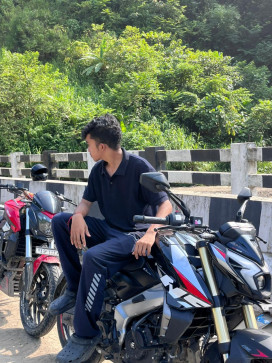 Shagnik, 20, India