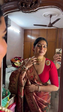 Riya, 43, India