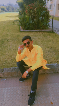 Himesh Rupani, 18, India