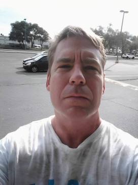 Derek, 53, Canada