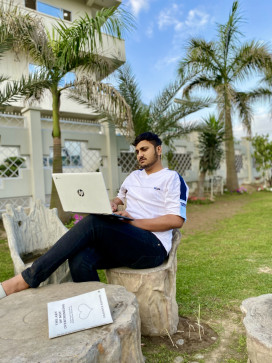 Azeem, 20, Saudi Arabia
