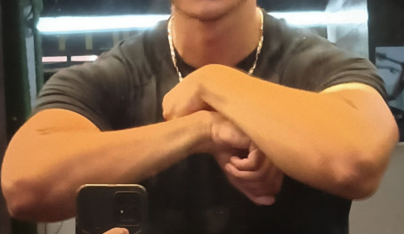 Messin Around, 20, India