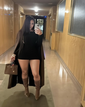 Disishalee, 25, France