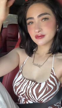 Linda Miller, 33, United States