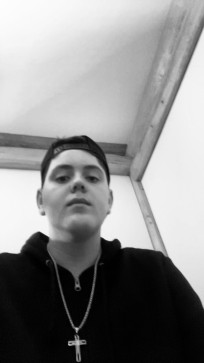 Ddunks, 18, Canada