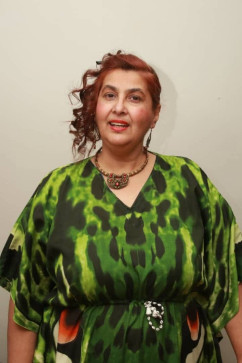 Sasha, 58, Namibia